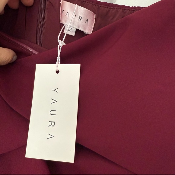 ASOS Yaura Thigh Split Maroon Evening Maxi Dress Gown Size 8 - Picture 5 of 11